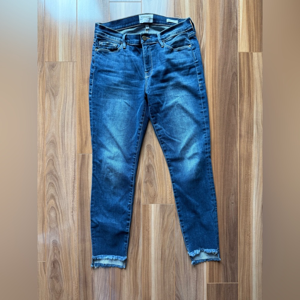 FRAME Le Skinny Jeans - size 29